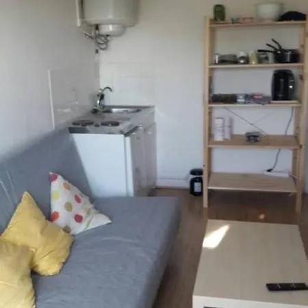 Bright Studio In Centre Appartamento